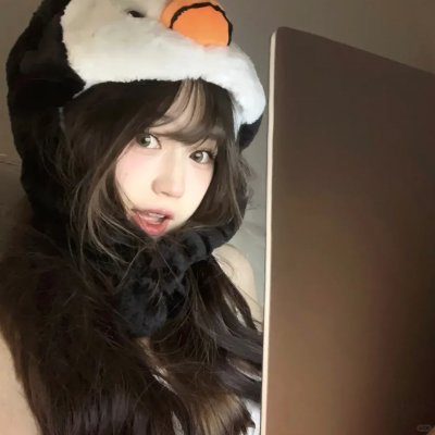 一个叫阿宝的男孩